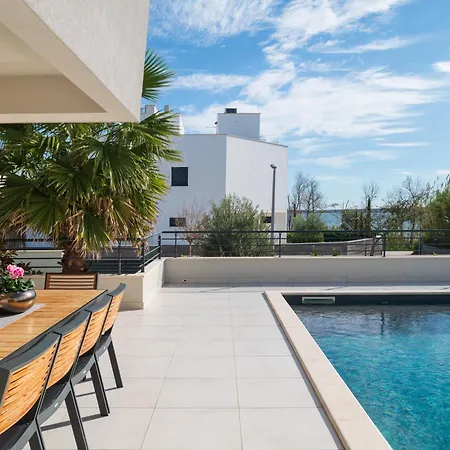 Roca With Heated Pool And Sauna Villa