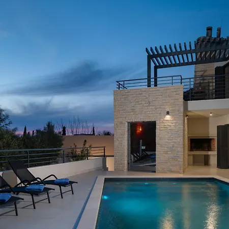 וילה Roca With Heated Pool And Sauna פריבלאקה