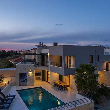 Villa Roca With Heated Pool And Sauna *