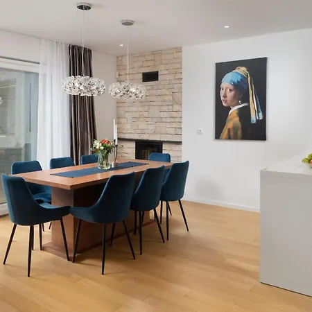 Roca With Heated Pool And Sauna Villa *