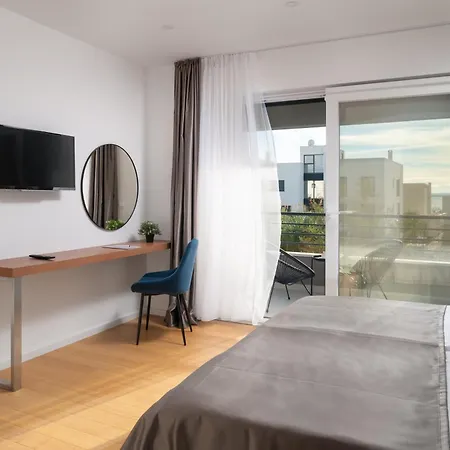 Villa Roca With Heated Pool And Sauna