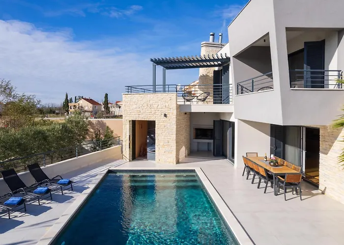 Roca With Heated Pool And Sauna *