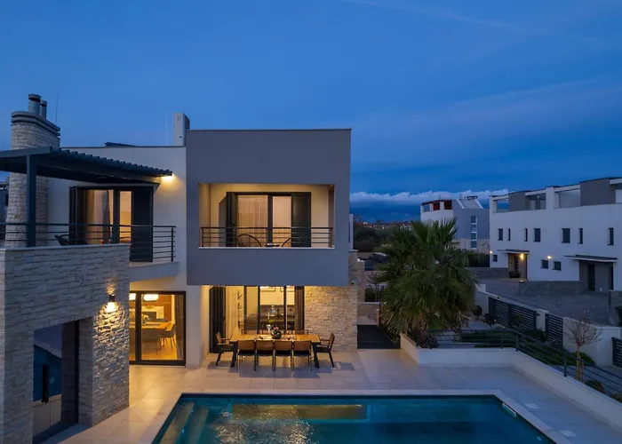 Villa Roca With Heated Pool And Sauna *