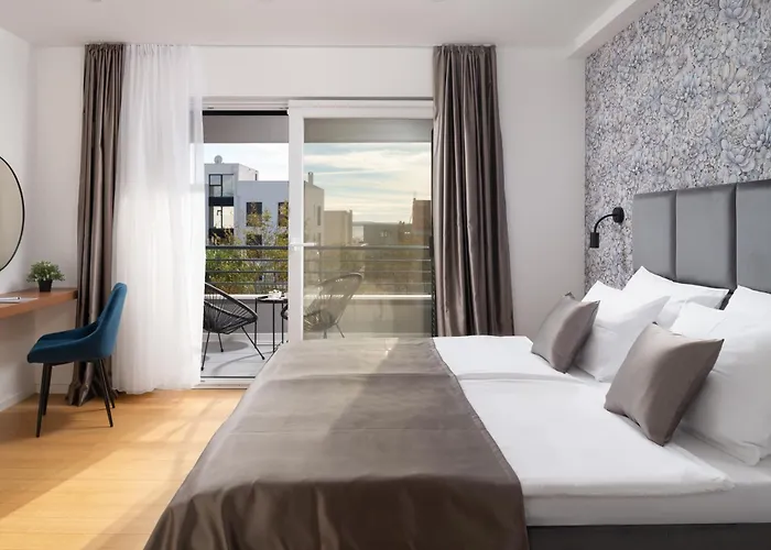 Roca With Heated Pool And Sauna *