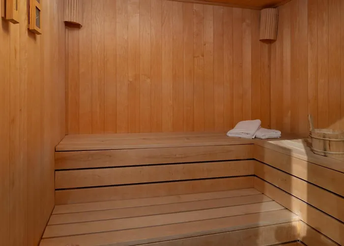 Roca With Heated Pool And Sauna Villa